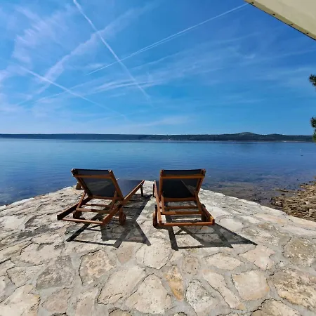 House Suzi Holiday home Posedarje